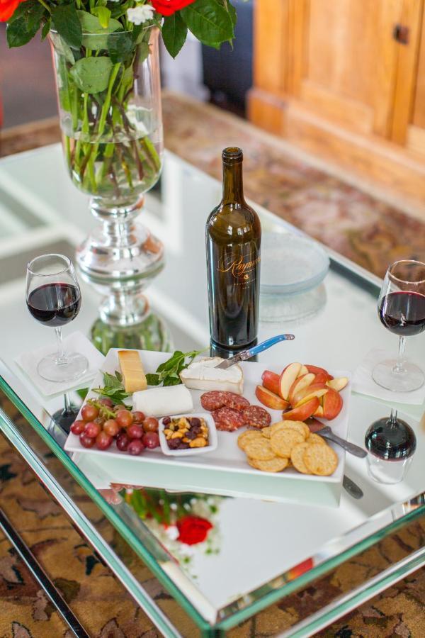 Inn St Helena 세인트 헬레나 외부 사진