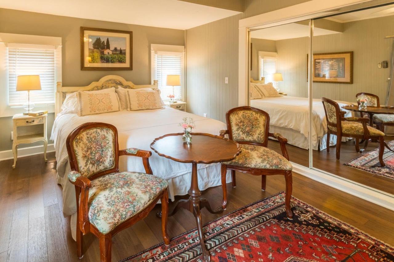 Inn St Helena 세인트 헬레나 외부 사진