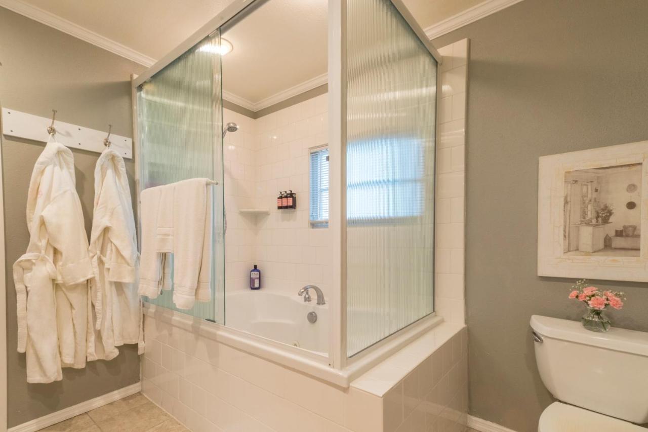 Inn St Helena 세인트 헬레나 외부 사진